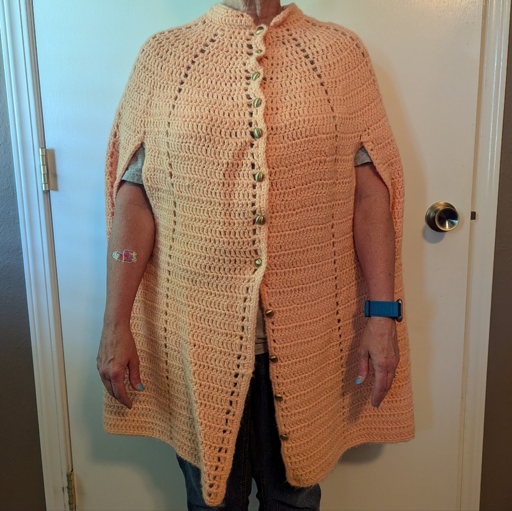 Vintage Peach Button-Up Women's Sweater Cape